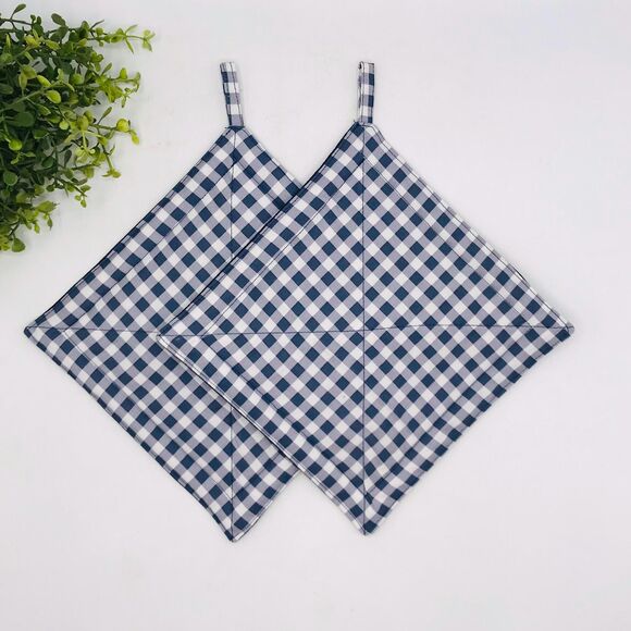 2 Square Potholders,  Navy Blue Gingham, Cottage Core Kitchen 7x7 Inches - Picture 1 of 6